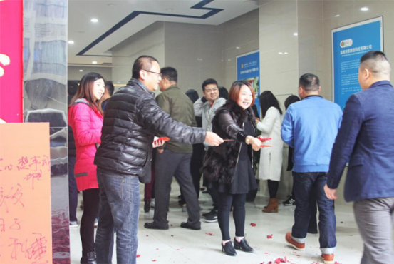 祝钱柜QG777新的一年越发红火