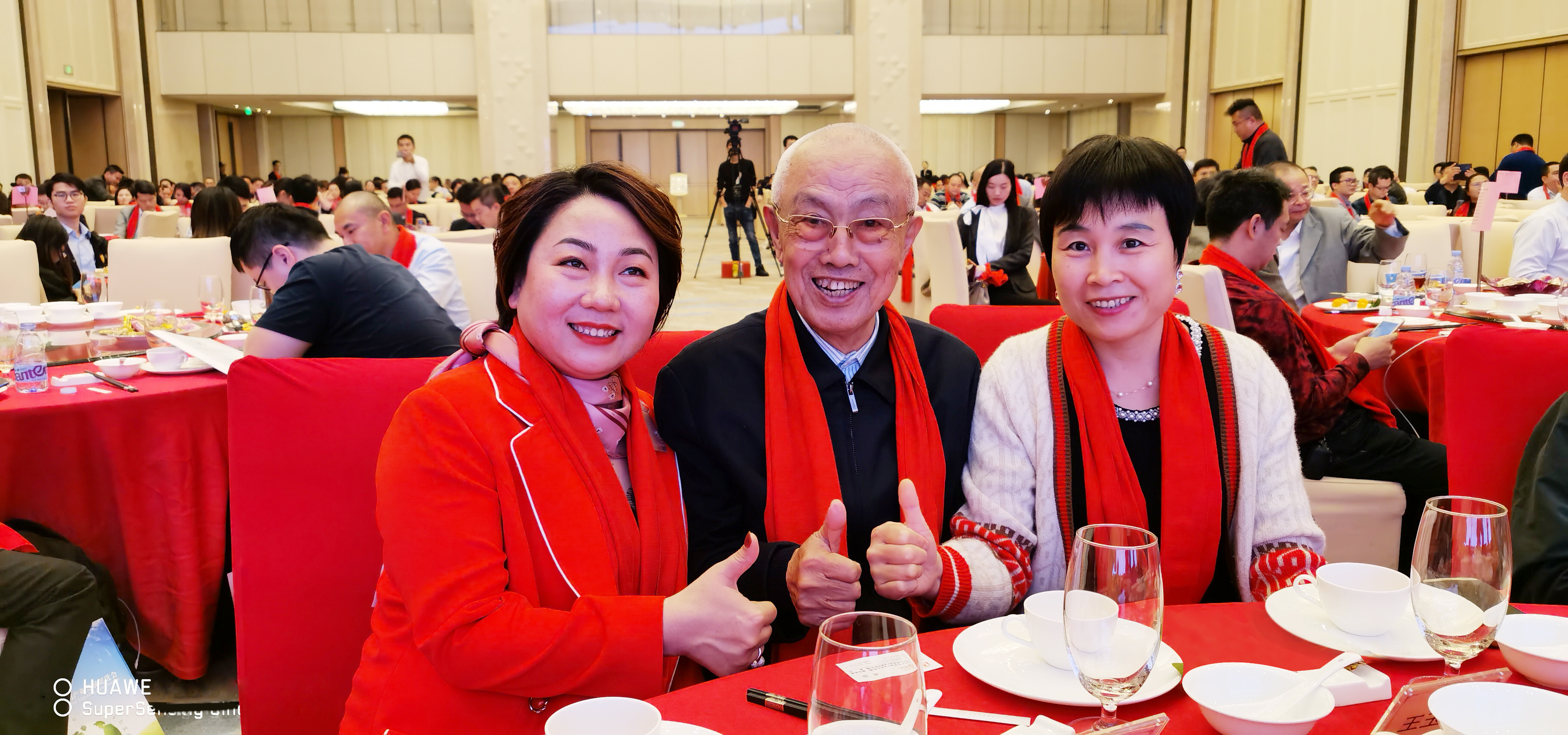 钱柜QG777总裁龙平方