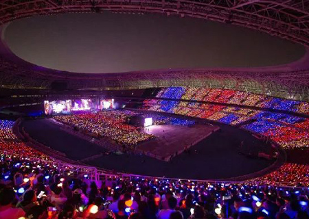 钱柜QG777LED巨幕和荧光棒燃爆周杰伦太原演唱会（第二场）